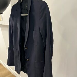 Aritzia Talula fitted classic blazer